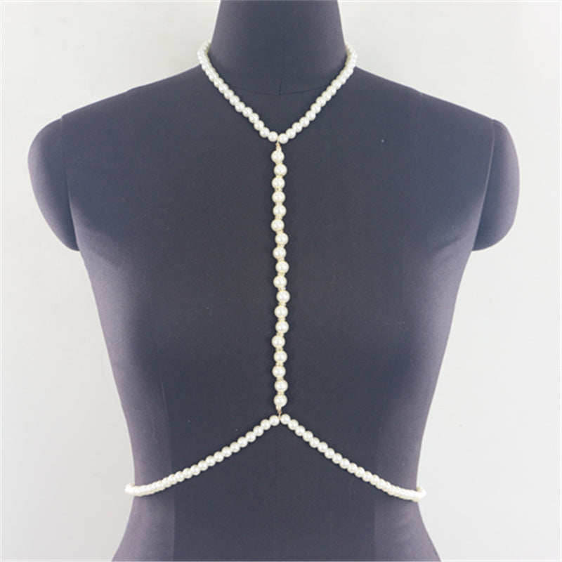 Bold Pearl Chain – Pure White Statement
