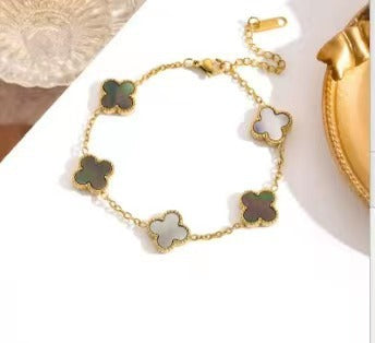 Four leaf 18k gold Bracelet