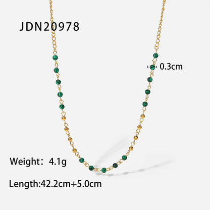 Collier en cristal coloré